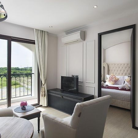 The Symphony Suites Pattaya Джомтьен Экстерьер фото